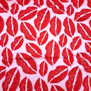 JoAnn‎ VTG Cotton Flannel Fabric 29"x44" Red Pink Lipstick Kisses Retro Novelty